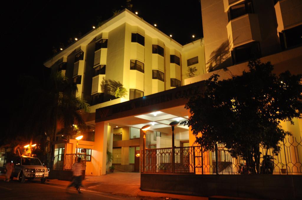 Hotel Western Gatz Theni Exterior photo